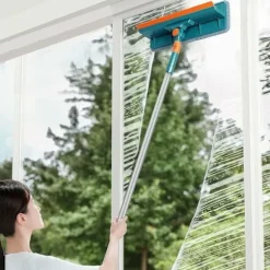 2 i 1 Professionelt Vinduesrenser Sæt, med Teleskopisk Håndtag (Længde 135cm), Vinduesrenser til Indvendige Vinduer