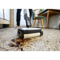 KARCHER FC 2-4 - Gulvrens - Opsamler tørt og vådt snavs i en enkelt passage - Parkeringsposition Grå och svart