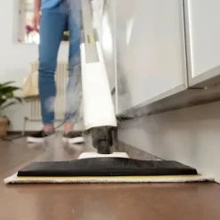KARCHER SC 2 Upright Easy Fix - Dampvasker - 1600 W - Hurtig opvarmning 30s - Renser 50m² - Fjerner op til 99,9 % af virus. Vit