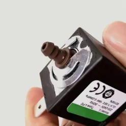 Ny 220V 19W Elektromagnetisk Pumpe Kompatibel med Dampmoppe Damp Kompatibel med CEME E15-Perfet