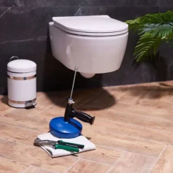 Rørrensningsspiral med håndsving