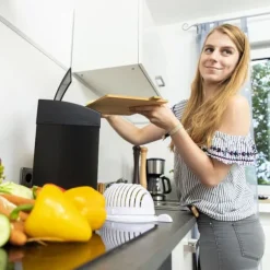 Sensorbeholder med indvendig øse